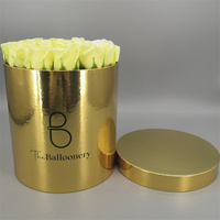 Boîte à fleurs ronde en carton fantaisie de qualité supérieure, en matériaux recyclés, couleur or et argent, logo personnalisé pour l'emballage de roses de mariage