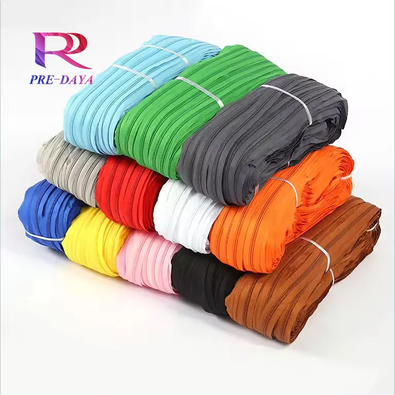 Wettbewerbsfähiges Nylon Reißverschluss-Langkettenband Nr. 3 Nr. 5 Nr. 7 Nr. 10 für Kleidung Bettwäsche individueller Rolling Reißverschluss Reißverschluss zum Nähen