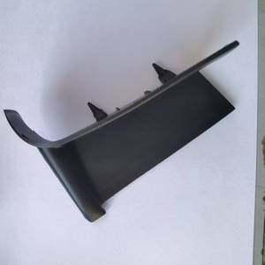 Cache-phare arrière Audi A6L 4KD945253 4KD945254 en plastique à clipser, compatible gauche et droite - Product Image 1