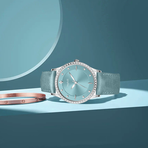 Montres <span class=keywords><strong>à</strong></span> quartz pour femmes de conception de coupe de diamant <span class=keywords><strong>à</strong></span> trois aiguilles personnalisées de haute qualité montres <span class=keywords><strong>à</strong></span> quartz de luxe haut de gamme - Product Image 2