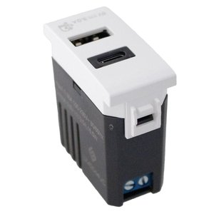 Modulo Presa di Ricarica USB 5V 3A USB-A + USB-C Bianco Compatibile con Bticino Living e Vimar Plana - Product Image 3