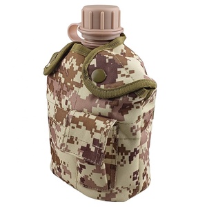 Botella de agua verde de 1000 ml de PE, estilo cantina, para deporte y moda. - Product Image 5