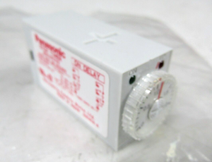 Plc S1dx Timer 0.1-2 Min on Delay S1dx-a2c 2m-ac240v Adx111 <strong>F6t22</strong> Warranty Product - Product Image 1
