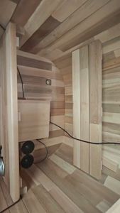 Cabine de sauna infrarouge lointain carrée en cèdre rouge, moderne et luxueuse, pour 1 personne, à installer en extérieur - Product Image 5