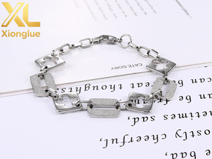 Bracelet chaîne cœur plaqué or 18 carats de haute qualité en acier inoxydable, creux, pour femme - Prix de gros - Product Image 5
