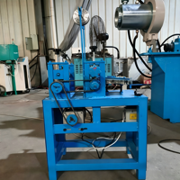 Farklı Genişlikte Yapışkan Bantlar İçin Kolay Ayarlanabilir Yapıya Sahip Kauçuk Üretim Yardımcı Makinesi Bütil Bant Yapıştırma Makinesi