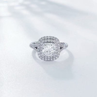 Bague Sweet Confession en Argent Pt950 avec Diamant de Laboratoire Certifié IGI, Taille Coussin Double Couche Luxe, 4 Griffes, 0.483ct, Pierre Latérale