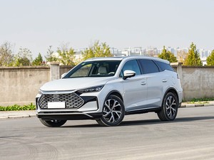 2025 DM-i 115KM Auto Familiare di Lusso a 5 Porte e 7 Posti con Guida Intelligente - Product Image 4