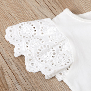 CJS2102 Conjunto de Ropa de Verano para Niñas, Camisa Blanca de Encaje + Pantalones Cortos con Tirantes Rosas, Conjuntos de Ropa para Niños de 1 a 6 Años - Product Image 3