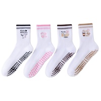Chaussettes de yoga professionnelles pour femmes coton peigné antidérapant Pilates mi-mollet sol sport Logo personnalisé broderie chaussettes avec poignées