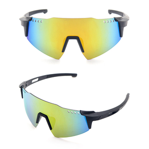 Lunettes de soleil sportives personnalisées tendance 2025 pour hommes et femmes, lunettes de sécurité PC économiques à verre monobloc pour activités sportives en extérieur - Product Image 3