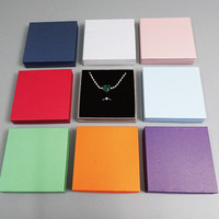 Boîte à bijoux rigide haut de gamme faite à la main en matériaux recyclés 10x10x2, 2 pièces pour colliers, bagues, boucles d'oreilles, accepte logo personnalisé, faible MOQ