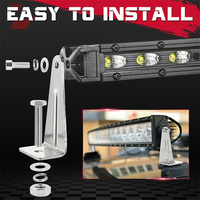 Une paire de supports latéraux en forme de L en acier inoxydable chromé pour barre lumineuse LED de voiture droite ou courbée 4X4