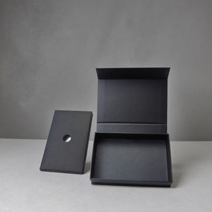 핫 세일 검은 종이 선물 접이식 상자 마그네틱 뚜껑 선물 상자 골판지 삽입과 포장 종이 상자 - Product Image 5