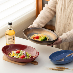 Assiette ovale en céramique, design Wabi Sabi fait main, pour les fêtes à la maison - Product Image 1