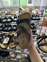Sandales décontractées d'extérieur pour femme en liège avec boucle métallique réglable, semelle souple et soutien de la voûte plantaire, idéales pour les vacances d'été, respirantes et confortables