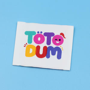 Etiquetas tejidas de satén de tela con logotipo de marca personalizado etiquetas de etiqueta de cuello de ropa etiqueta tejida para coser en ropa - Product Image 5