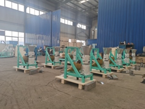 Máquina de pellets <span class=keywords><strong>casera</strong></span> con troquel plano de toma de fuerza para engranajes de pellets de madera y componentes de núcleo de motor para <span class=keywords><strong>estufa</strong></span> doméstica - Product Image 6