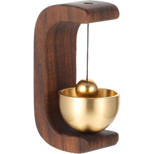 Campana de recordatorio para los comerciantes, fácil de instalar y colgar, y se utiliza para la decoración de madera de tiendas, cafeterías y oficinas - Product Image 1