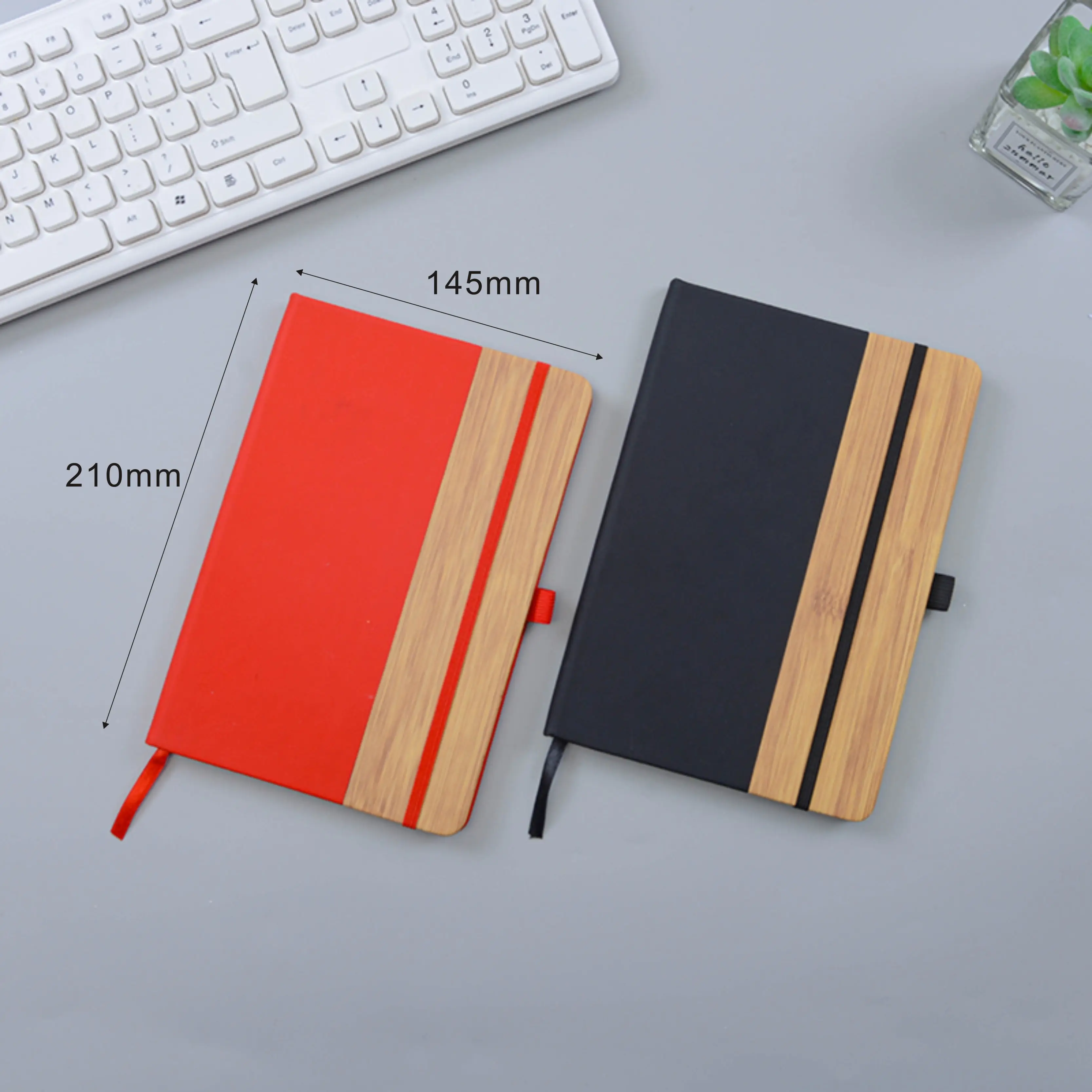 Promosi grosir A5 ukuran buku catatan bungkus PU gabungan bambu buku catatan sampul keras perencana kustom cocok dengan pembatas buku pita