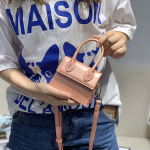 Bolsos Cruzados Pequeños de Diseñador de Marca de Lujo para Mujer, Bolso de Mano de Cuero PU de Moda, Mini Bolsos Tote, Bolsos de Mensajero con Cadena Sólida para el Hombro - Product Image 3