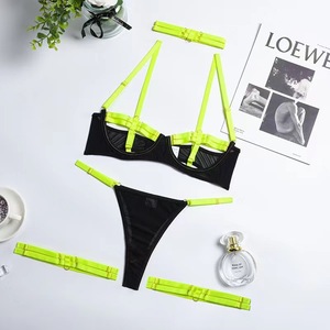 ชุดชั้นในผู้หญิงแฟชั่นฤดูร้อนแบบใหม่ ดีไซน์สองสีต่อกัน แต่งเชือกผูก ดีไซน์ซับซ้อน งานฝีมือประณีต ชุด 4 ชิ้น - Product Image 3