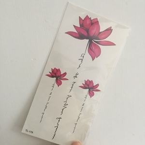 Tatuaggio Temporaneo per Donna con Sticker Intelligente in Pellicola PET, Carta per Trasferimento ad Acqua, Inchiostro Ecologico e Colla Non Tossica - Product Image 2