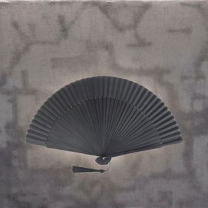 Abanicos de Bambú Portátiles Tallados a Mano con Arte Folclórico, Decoración para Promoción Musical, Recuerdos, Regalos Empresariales, Pintados a Mano - Product Image 2