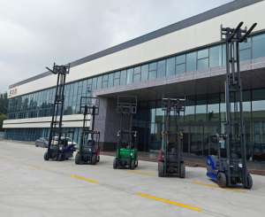 Nuovo Mini Carrello Elevatore Elettrico 2025 da 1, 1.5, 2.5, 3.5 Tonnellate, Carrello Elevatore Elettrico a 4 Ruote - Product Image 6