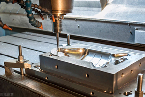 Precision VMC1714 Gantry CNC Machine Tool GSK Sistema de control BT50 Husillo cónico Mecanizado de <span class=keywords><strong>metal</strong></span> de servicio pesado único - Product Image 6