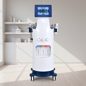 Dispositivo de Limpieza Facial 10 en 1 Más Vendido, Limpia la Suciedad, Mejora las Líneas Finas, Tratamiento Facial con Microburbujas - Product Image 1