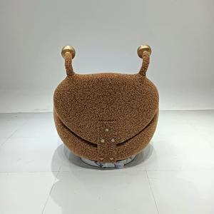 เก้าอี้โซฟาทำจากผ้าฝ้ายรูปปูพร้อมขาโลหะเฟอร์นิเจอร์ห้องนั่งเล่นเป็นมิตรกับสิ่งแวดล้อม - Product Image 4