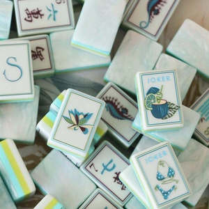 Fichas de Mahjong Americanas de Acrílico con Diseño de Perlas de Agua, 4 Niveles, 160 Cartas, Juego de Póker, Juego de Mahjong Americano para Entretenimiento, Tapete de Mahjong - Product Image 3