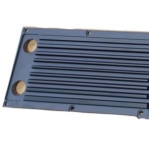 Amplificateurs de réception pour traitement de surface par pulvérisation de poudre fluorocarbone et sérigraphie pour garde-corps métalliques transfrontaliers - Product Image 1