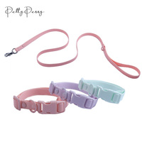 Fournitures pour animaux de compagnie en gros, collier, laisse et harnais en PVC couleur macaron pour chats et chiens