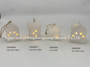 2025 Style chaud <span class=keywords><strong>porcelaine</strong></span> Led <span class=keywords><strong>maison</strong></span> table bougeoir noël <span class=keywords><strong>maison</strong></span> en céramique pour la décoration intérieure Festival cadeau - Product Image 6