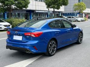 <span class=keywords><strong>Ford</strong></span> <span class=keywords><strong>Focus</strong></span> 2019 Berline EcoBoost 180 Automatique <span class=keywords><strong>ST</strong></span> <span class=keywords><strong>Line</strong></span> Professionnel Véhicule Essence Exportation - Product Image 4