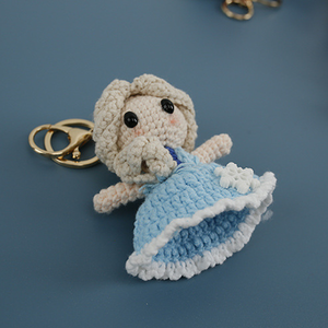 <span class=keywords><strong>Muñeca</strong></span> de Peluche Tejida a Mano de <span class=keywords><strong>Princesa</strong></span> de Dibujos Animados Súper Linda con Llavero de Ganchillo de Hilo Dulce y Colgante Creativo Personalizado - Product Image 5