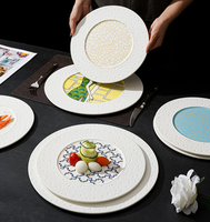 Assiette de table occidentale en porcelaine blanche de luxe avec bordure à points en relief, vaisselle fine pour restaurant et hôtel