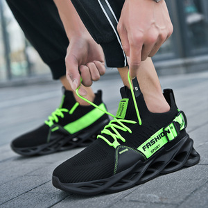 Summer <b>Beach</b> Anti-Slip Soft-Soled Toe Closed Adjustable Men SandalsSports Sneakers Retro Classic Fashion Design for Spring Run - Product Image 4
