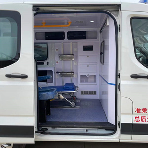Maxus V90 4x2 Nouvelle ambulance à essence à transmission manuelle, faible prix, hôpital mobile de premiers secours, urgence médicale - Product Image 3
