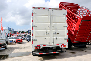 <span class=keywords><strong>Camion</strong></span> de fret léger SINOTRUCK HOWO 4x2 Euro 3 d'occasion 2020, 4T-5T, pour le transport logistique - Product Image 6