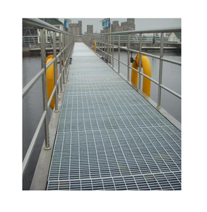 Tôle de caillebotis en <span class=keywords><strong>acier</strong></span> galvanisé <span class=keywords><strong>Couverture</strong></span> de caillebotis de drainage en fer pour allées extérieures et industriels Finition en zinc trempé à chaud - Product Image 5