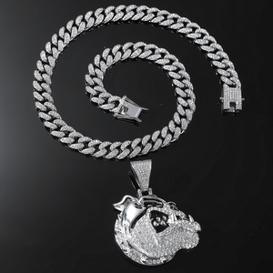 Nouveau Collier Pendentif Tête de Chien Hiphop Rap en Strass Plaqué Or pour Hommes, Bijoux de Mode en Alliage, Vente en Gros 2026 - Product Image 2