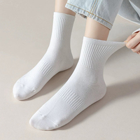 Chaussettes de sport d'automne personnalisées avec logo, chaussettes blanches mi-mollet, fabrication technique tricotée, chaussettes colorées