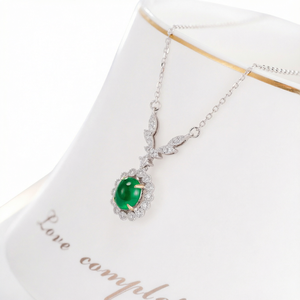 Collier pendentif ovale émeraude avec sertissage griffe diamant, chaîne à maillons en or 18 carats pour femme, cadeau pour mariage ou fête - Product Image 1