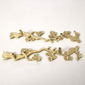 全新设计实心黄铜锻造梅花枝形拉手家具五金装饰厨房橱柜门把手 - Product Image 6