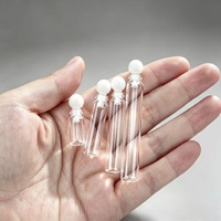 Flacon compte-gouttes en verre personnalisé de 0,5 ml, 1 ml, 2 ml, 3 ml pour huiles essentielles, parfums et mini-échantillons de sérum avec applicateur à bille