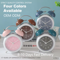 Vente en gros d'horloges de bureau silencieuses circulaires personnalisables de 4 pouces, fonction snooze, mouvement à quartz, fonctionnant sur piles