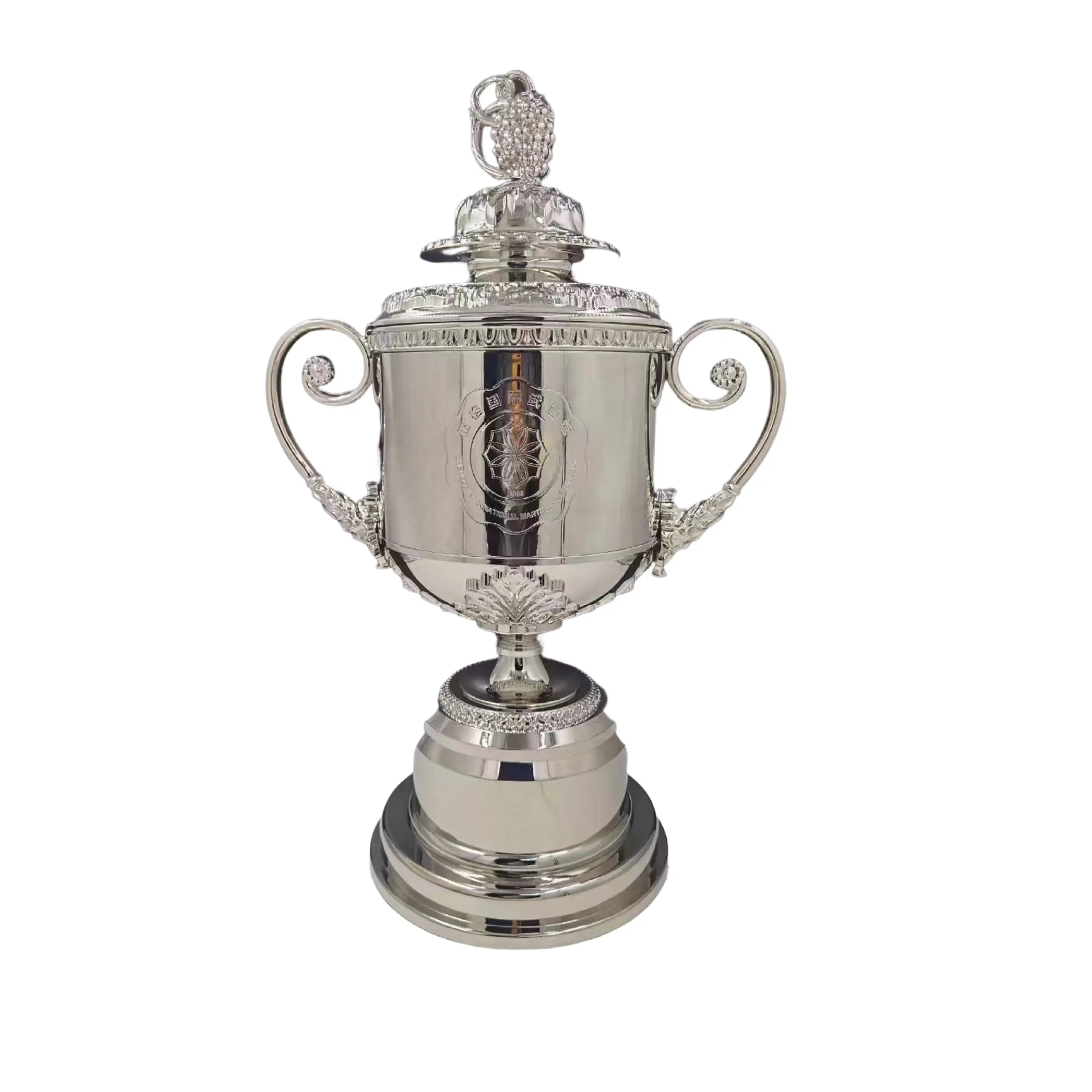 Usine personnalisé moulé sous pression médaille et trophées argent tournoi de golf trophée tasse métal résine plastique golf trophée tasse
